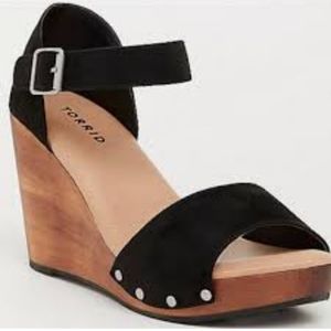 Torrid plus platform sandals